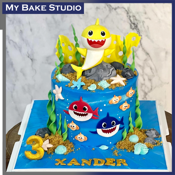 Baby Shark in Sea Cake