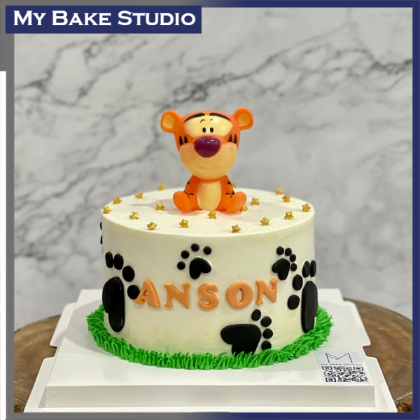 Cute Tiger Cake