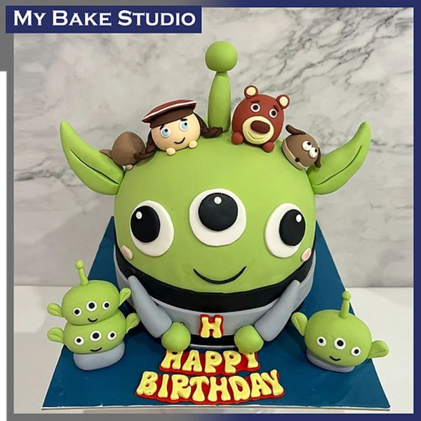 3D Cartoon Alien Cake