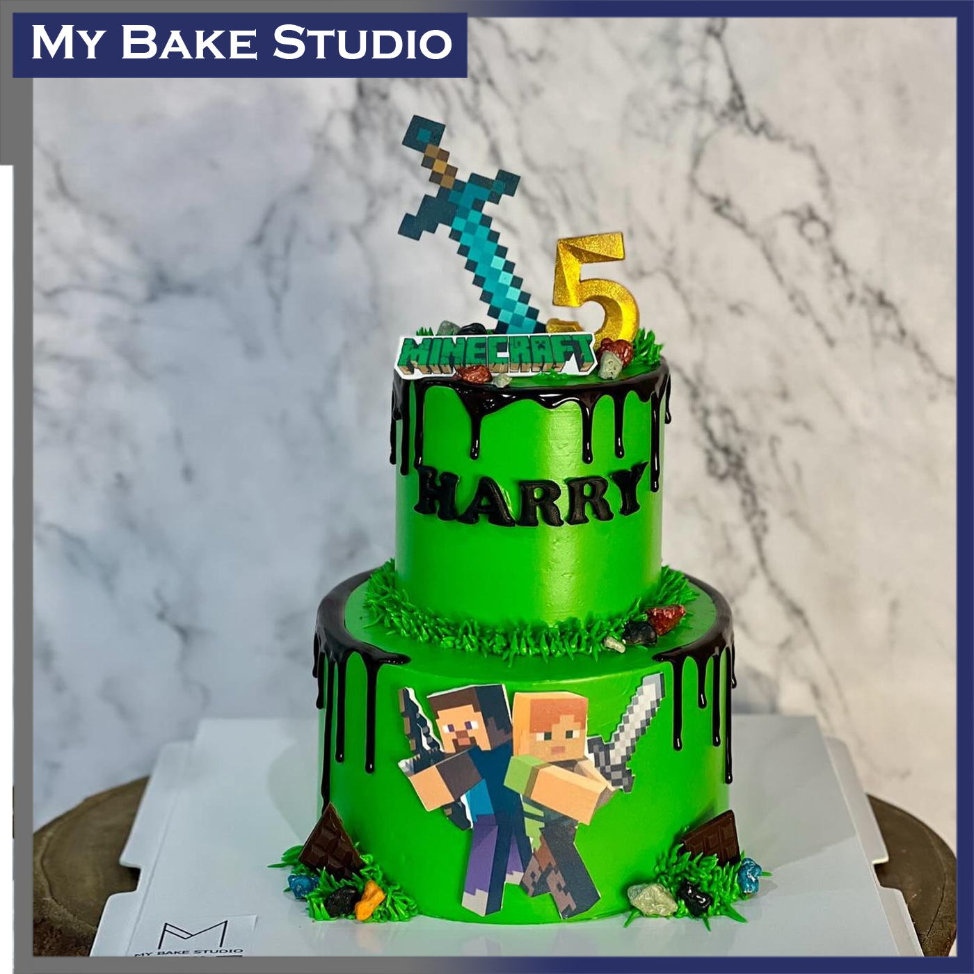 1004 Minecraft Cake