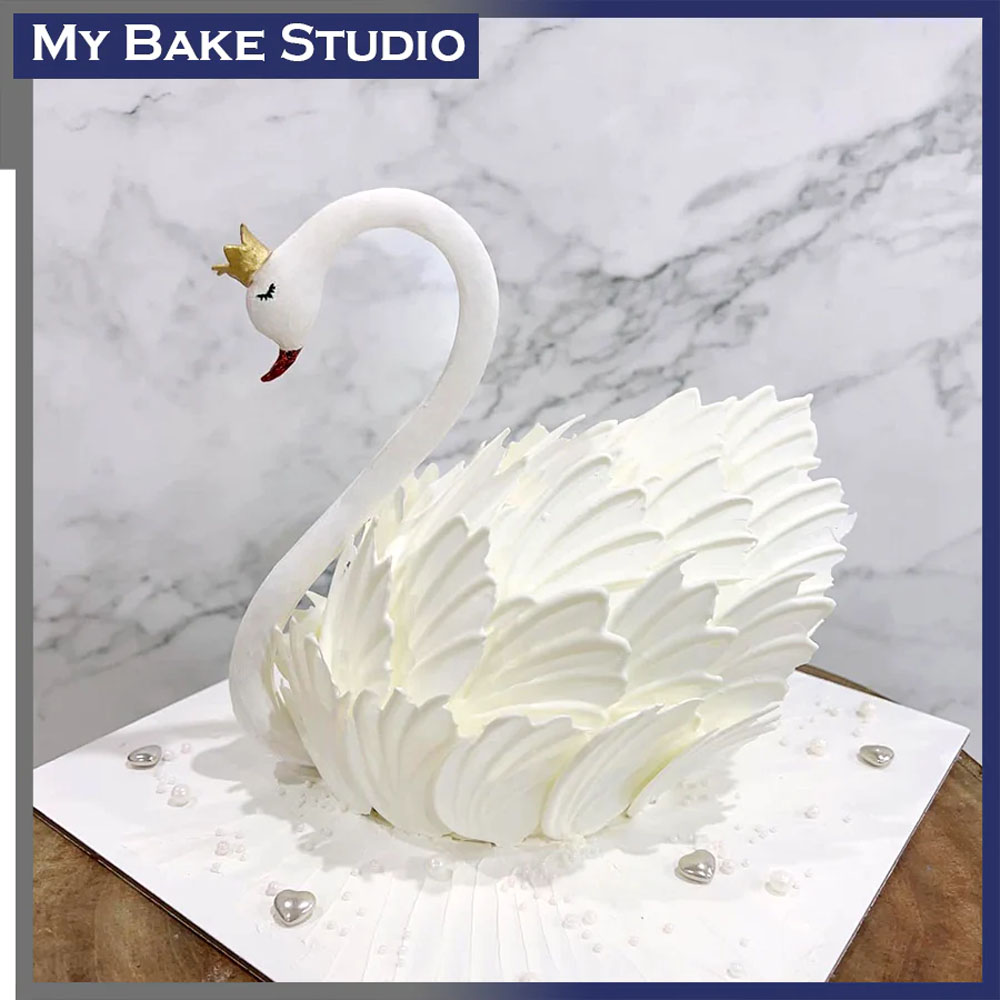 3D Swan Cake-img1