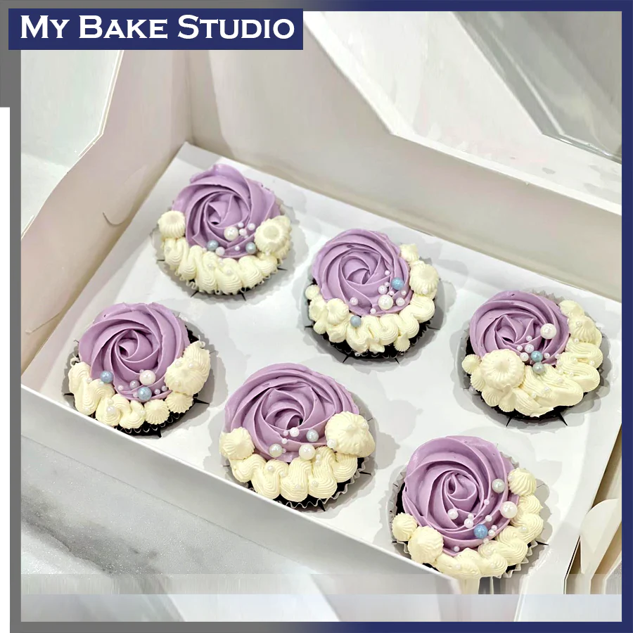 Swirly Pearly Cupcake