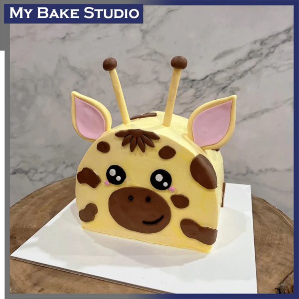 Little Giraffe Cake