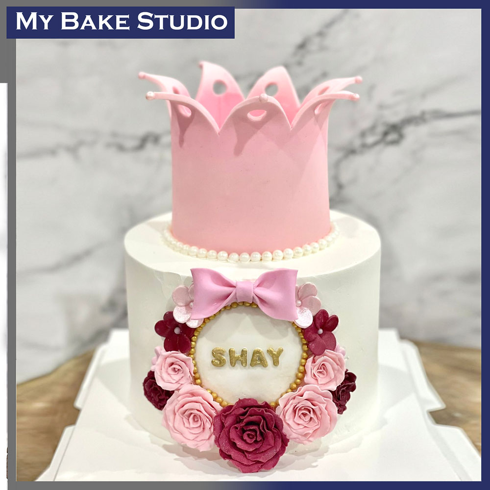 wreath crown cake img