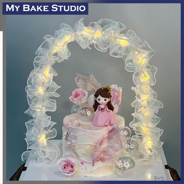 The Arch Princess Cake