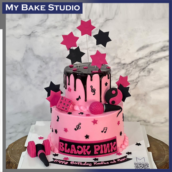 Black Pink Concert Cake